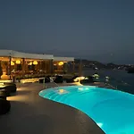 Panormos Village Szálloda