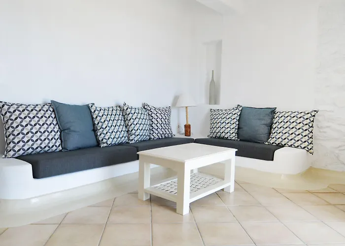 Panormos Village מלון 4*